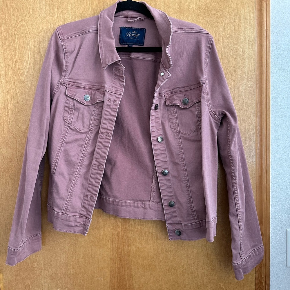 Royalty Jacket - Picture 3 of 3